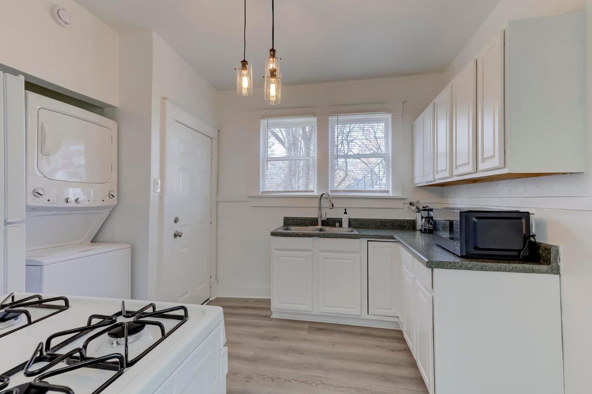 Charming Cooper-Young Flat In The Heart Of ממפיס מראה חיצוני תמונה